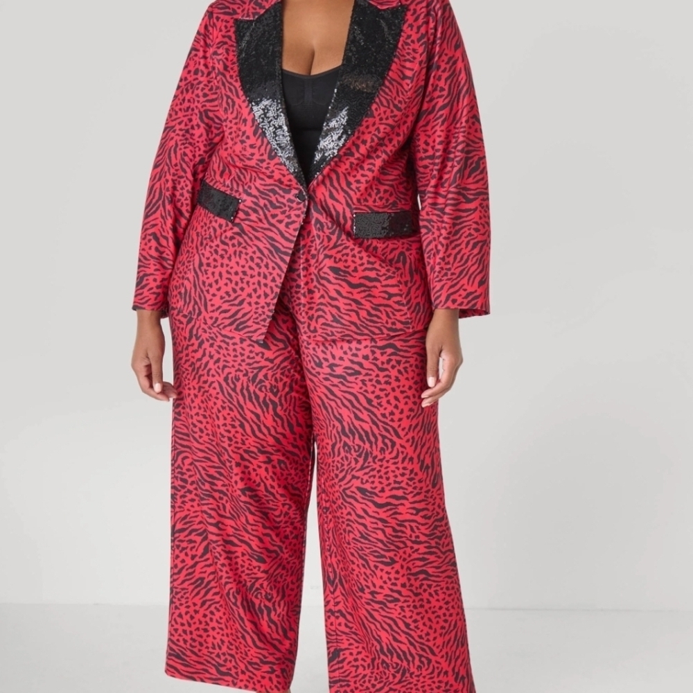 Red and Black Women's Pantsuit